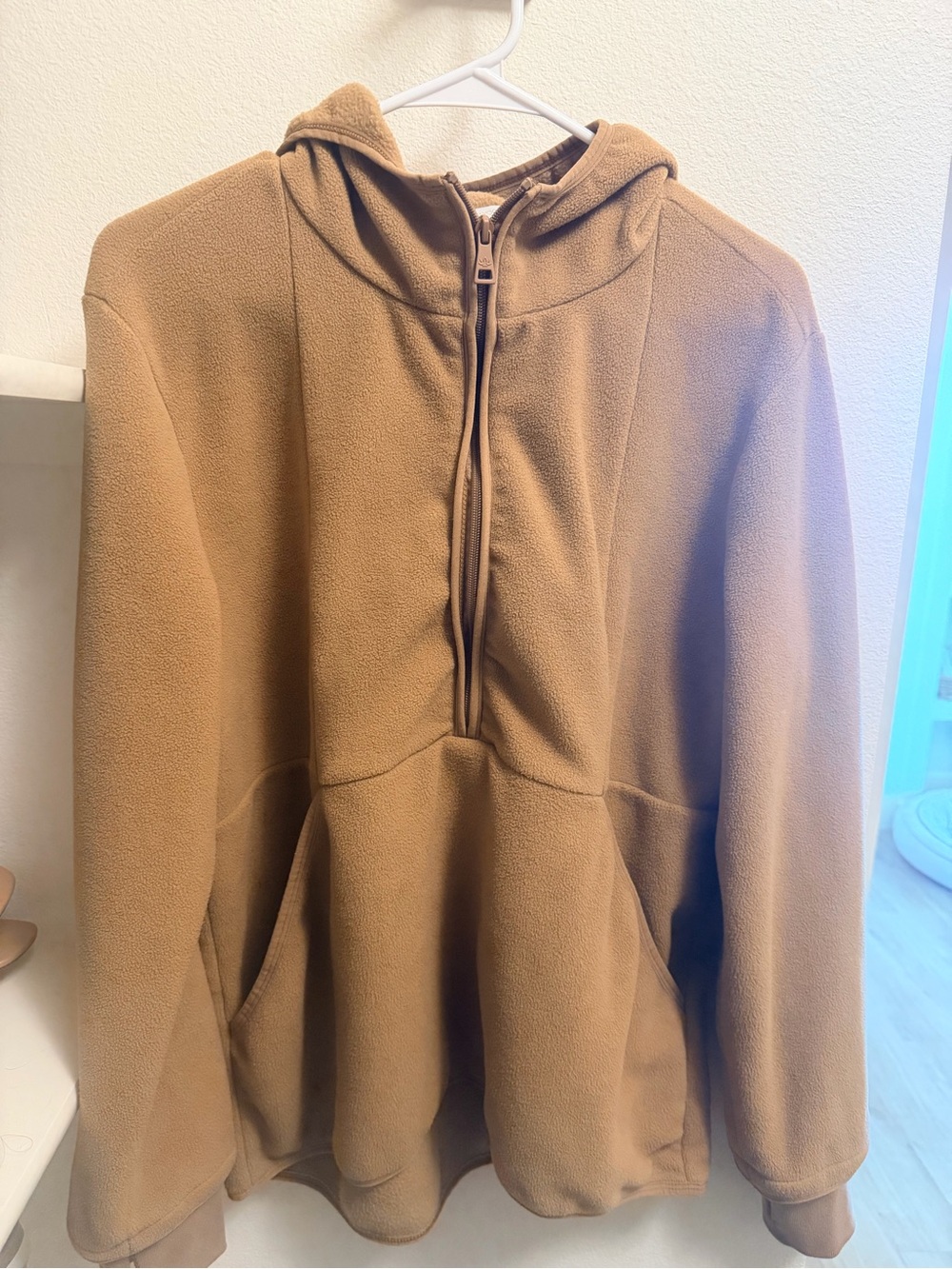 Beyond Yoga Camel Hooded Teddy Pullover Jacket